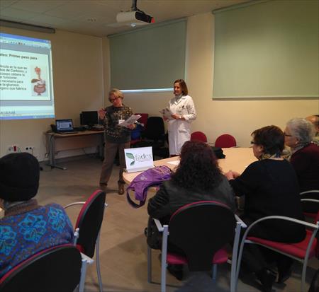 “TENGO AZÚCAR… ¿¿QUÉ TENGO QUE HACER??”: NUEVO TALLER DE AUTOCUIDADO DE DIABETES TIPO 2 EN VILLANUEVA DE LA SERENA