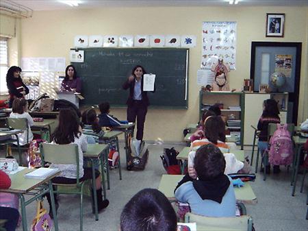 FADEX pone en marcha, con la colaboración  del SES, el proyecto “LA DIABETES VA A LA ESCUELA”, dirigido a Colegios e Institutos de Extremadura.